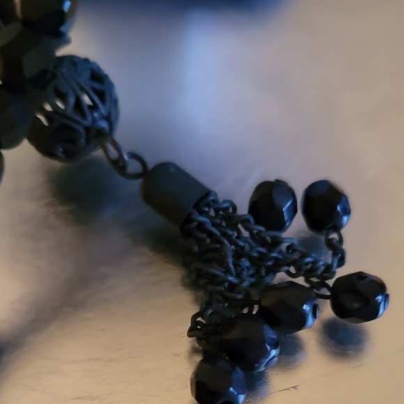 Jet bead rope with tassels.  44 inches long - Picture 3 of 4